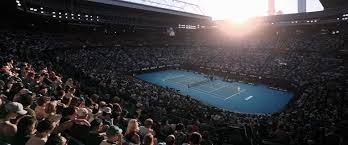 ＂持球打不了罗凯文……说实话，无论是在北京还是国家队，球迷都希望你能把持球好好练出来。不说巅峰丁彦雨航吧，至少得赶上现在的张镇麟吧？个人感觉现在小曾的持球还不如张镇麟