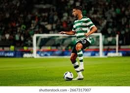 湖人120-119战胜步行者，赛后迎来2喜2忧，东契奇+里弗斯曝隐患！